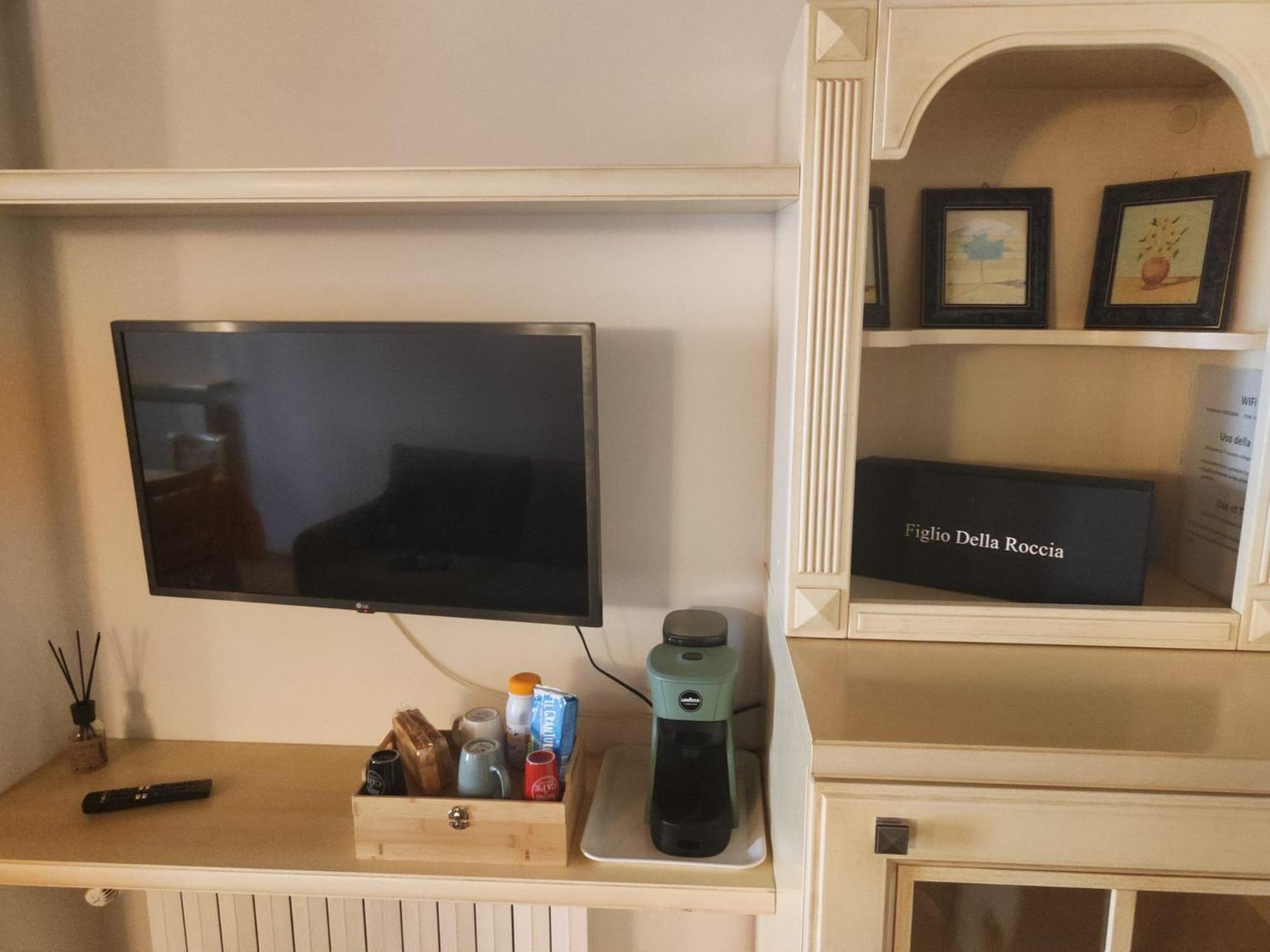 Tasi Apartaments Cento  Eksteriør bilde
